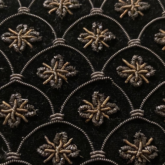 Ivory Palace wallet/clutch - Picture 3 of 7